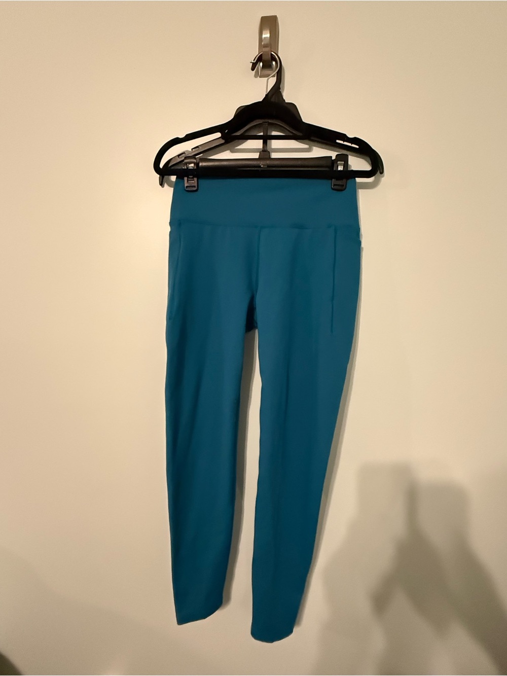 Dsg leggings size medium like new